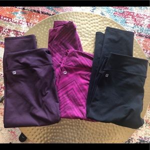 Fabletics Cropped Capri Leggings - Lot of 3